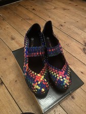bernie mev Heels Size 6